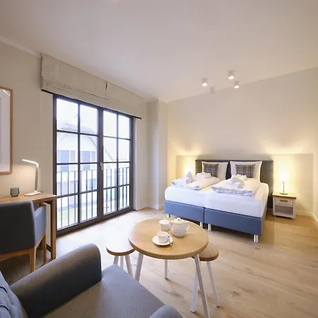 Reetland Am - Premium Reetdachvilla Mit 3 Schlafzimmern, Sauna Und Kamin H08