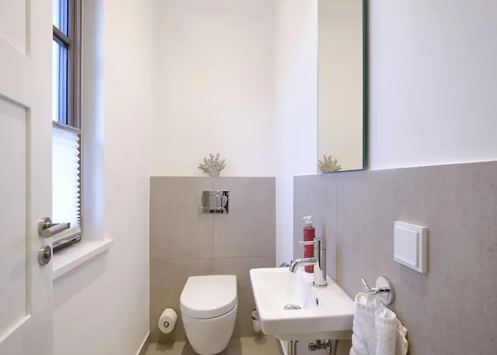 Reetland Am - Premium Reetdachvilla Mit 3 Schlafzimmern, Sauna Und Kamin H08